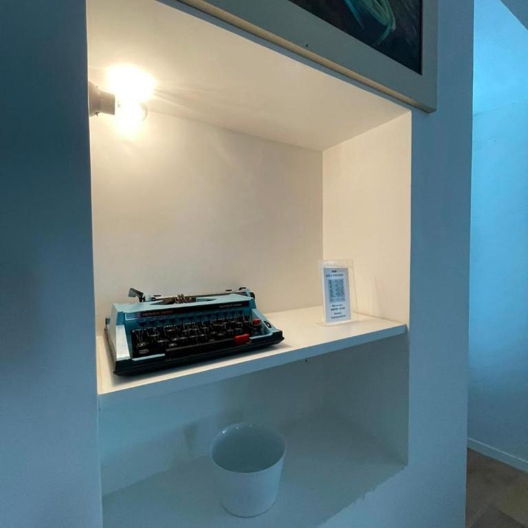 Noah Suite & Apartments - King Room with Sea View - 26