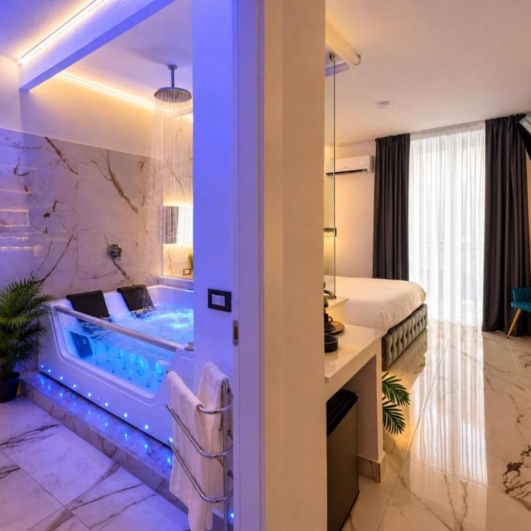 BELLINI JACUZZI SUITE Catania - Camera King con Balcone - 7