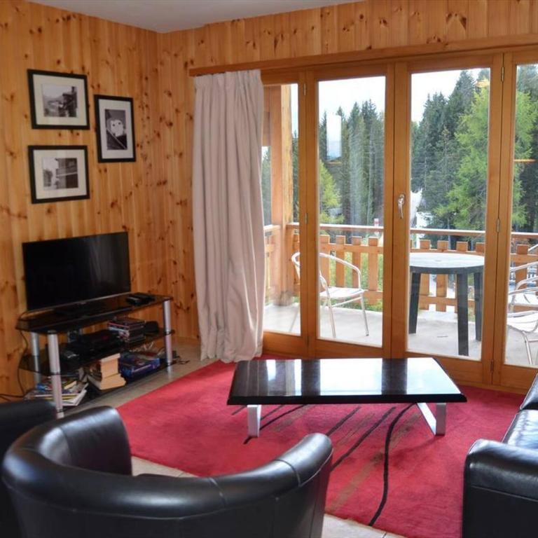 Immeuble Les Sérandes - Three-Bedroom Apartment - 10 - 4
