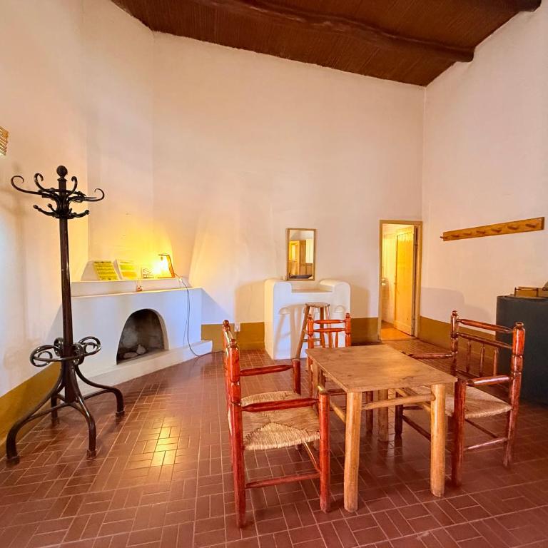Posada San Eduardo - Superior Triple Room - 4