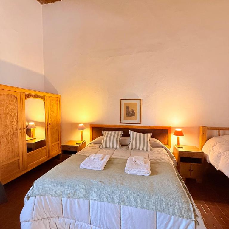 Posada San Eduardo - Superior Triple Room - 5