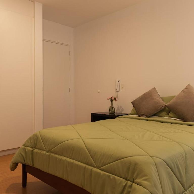 La Carolina - 2 bedrooms - Balcony & Parking - Two-Bedroom Apartment - 2