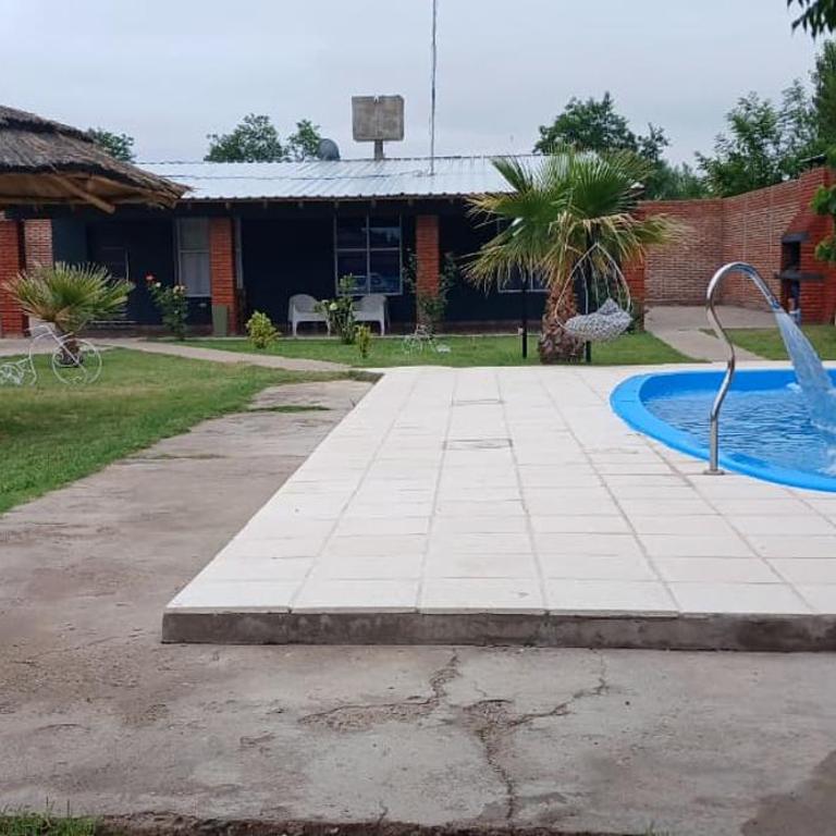 Casa con pileta - Casa con 1 dormitorio - 4