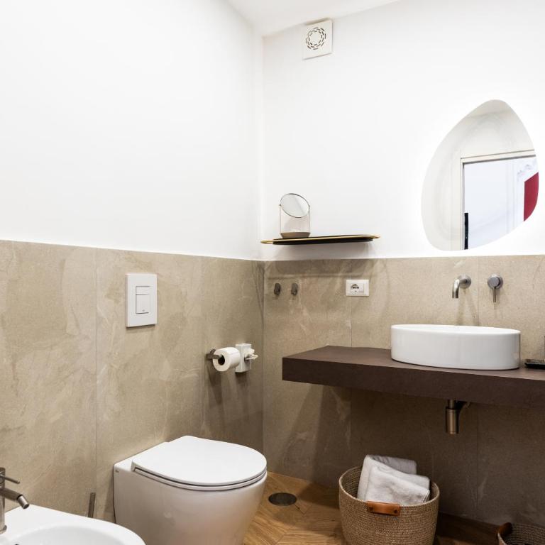 Tredici Boutique Rooms - Suite Deluxe con Vasca Idromassaggio - 2