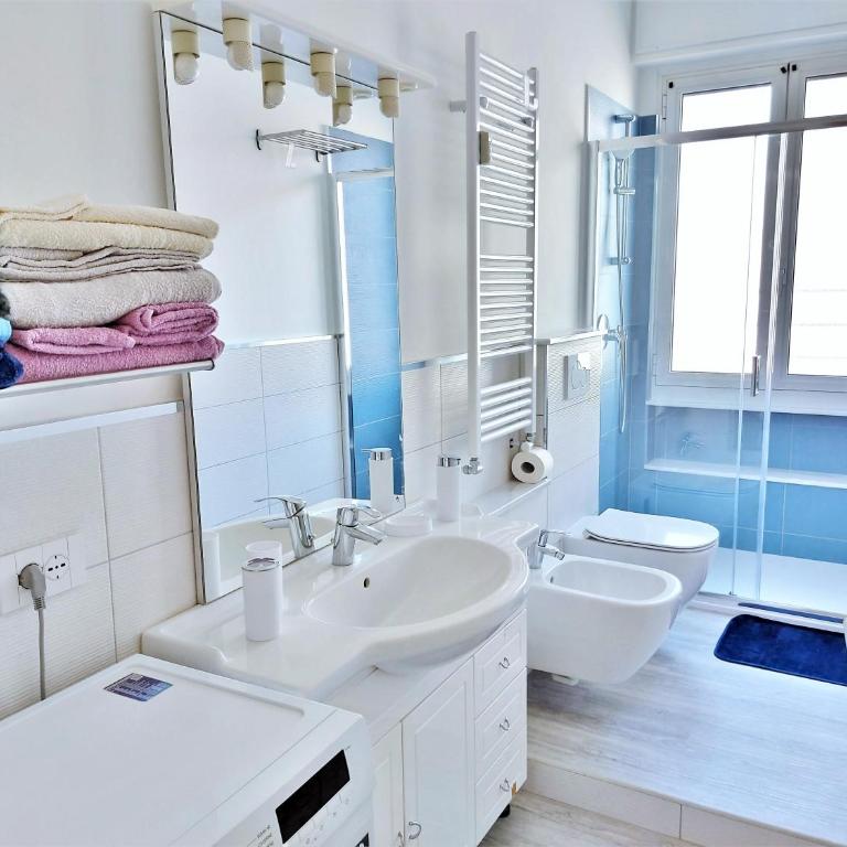 La casa di Giuly, vista mare, parcheggio privato. - Appartamento con Vista Mare - 27