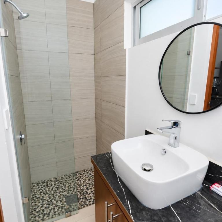Loft Sabalo - Pet Friendly - Habitación Doble con ducha - 1 o 2 camas - 6