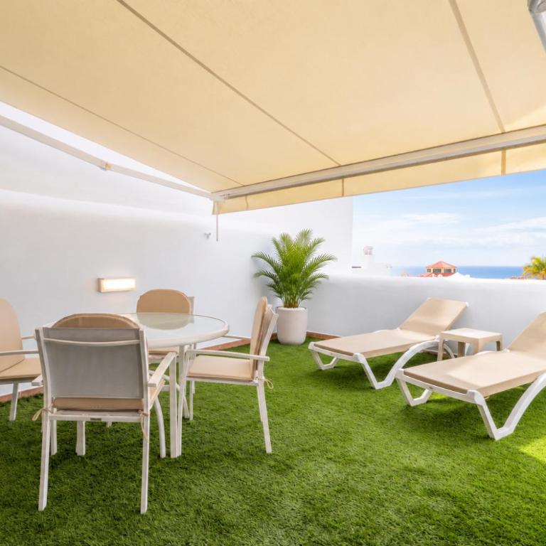 Acogedor dúplex 8B con amplia terraza y vistas al mar - Apartamento de 2 dormitorios - 10