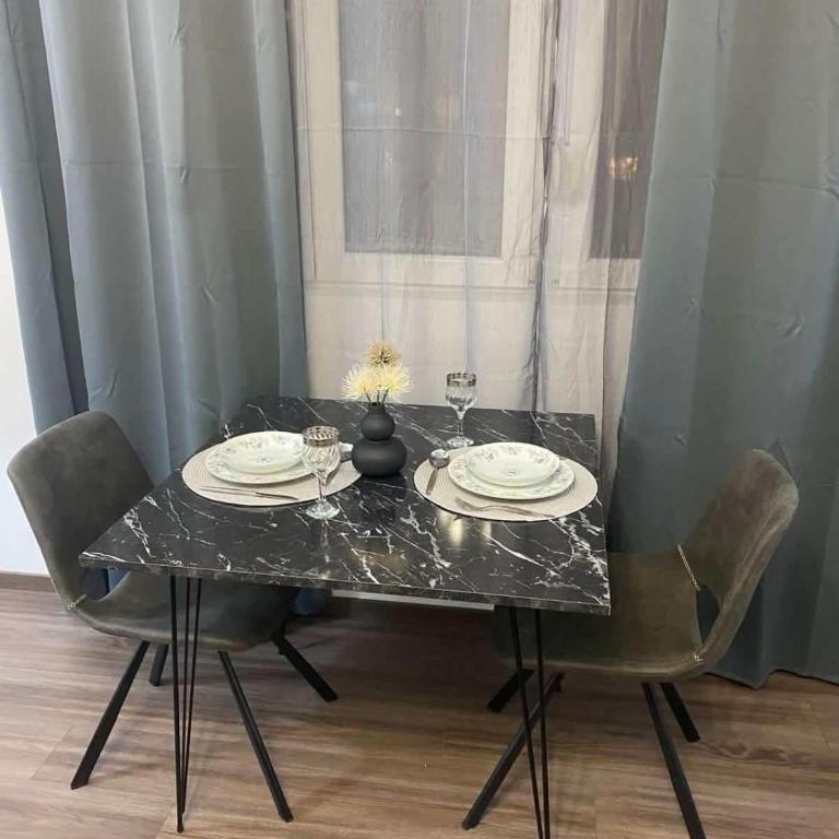Star Studio - One-Bedroom Apartment - 3