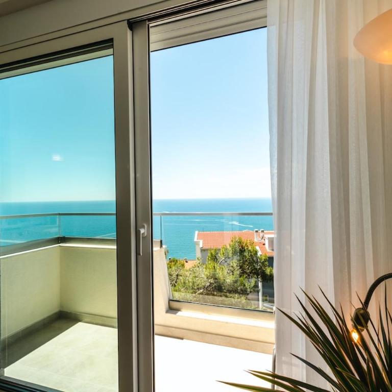 Monika's Seaview Apartment 2 - Two-Bedroom Apartment - 7