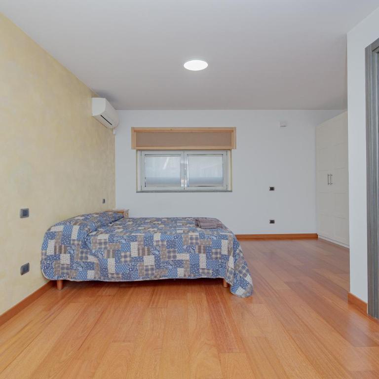 Spacious 180 Luxury Milan Apartment with 3 Bedrooms, 3 Baths & Jacuzzi Bocconi Campus - Appartamento con 3 Camere da Letto - 40