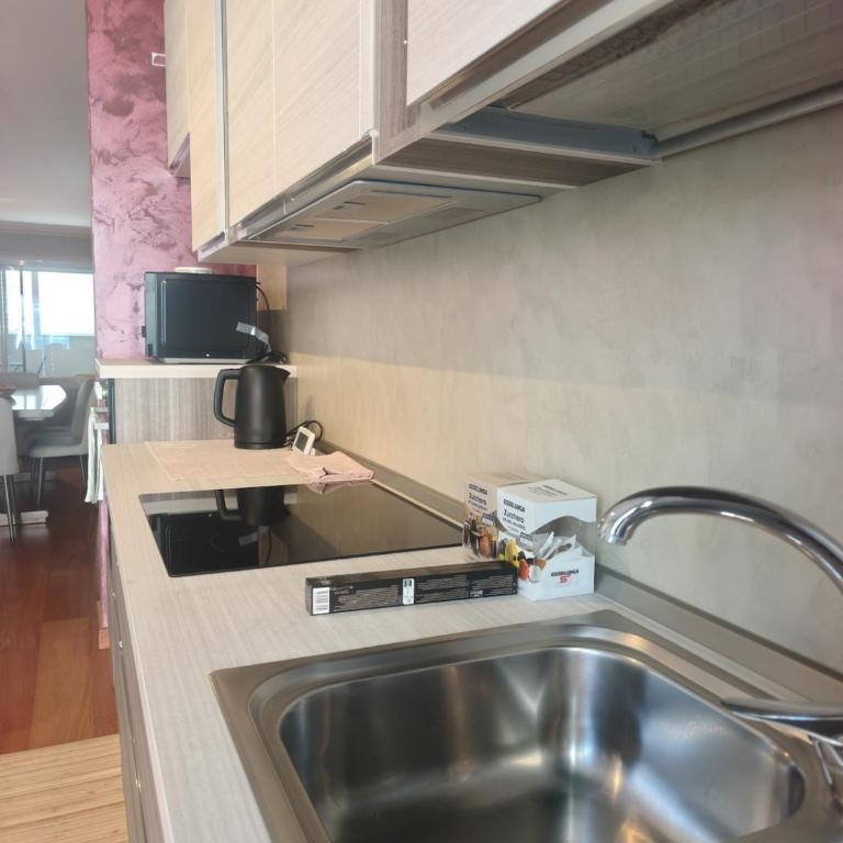 Spacious 180 Luxury Milan Apartment with 3 Bedrooms, 3 Baths & Jacuzzi Bocconi Campus - Appartamento con 3 Camere da Letto - 45