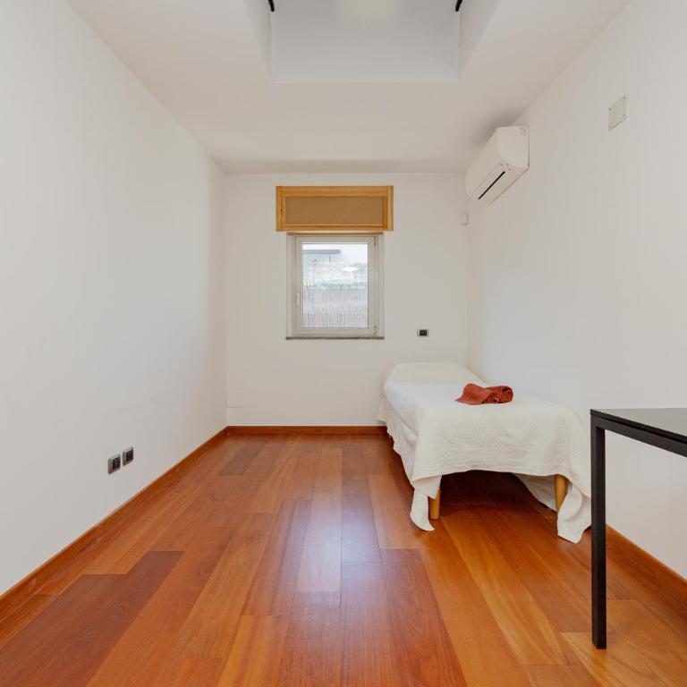 Spacious 180 Luxury Milan Apartment with 3 Bedrooms, 3 Baths & Jacuzzi Bocconi Campus - Appartamento con 3 Camere da Letto - 47