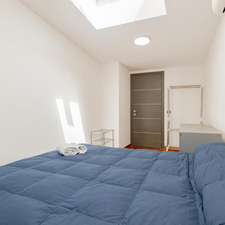 Spacious 180 Luxury Milan Apartment with 3 Bedrooms, 3 Baths & Jacuzzi Bocconi Campus - Appartamento con 3 Camere da Letto - 53