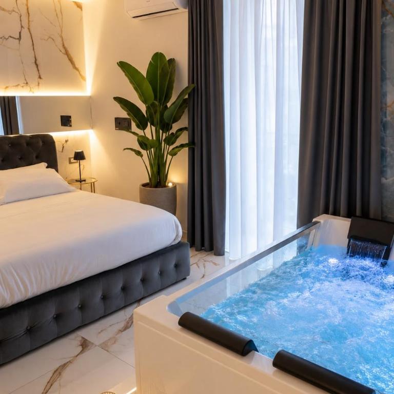 BELLINI JACUZZI SUITE Catania - Camera Queen con Balcone - 11