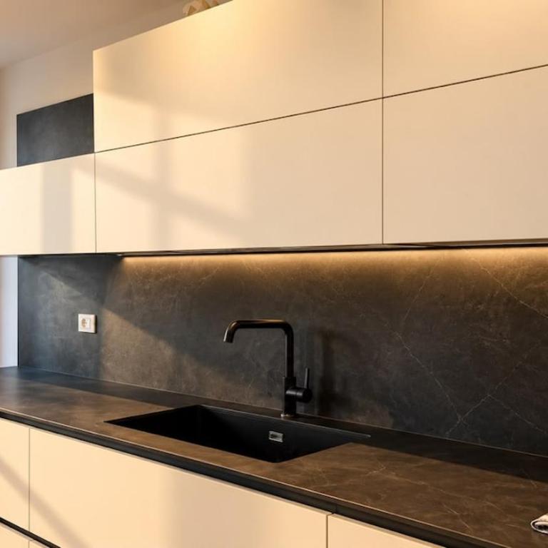 Bruni Spacious New Design Home - Free Parking - Apartment mit 1 Schlafzimmer - 6