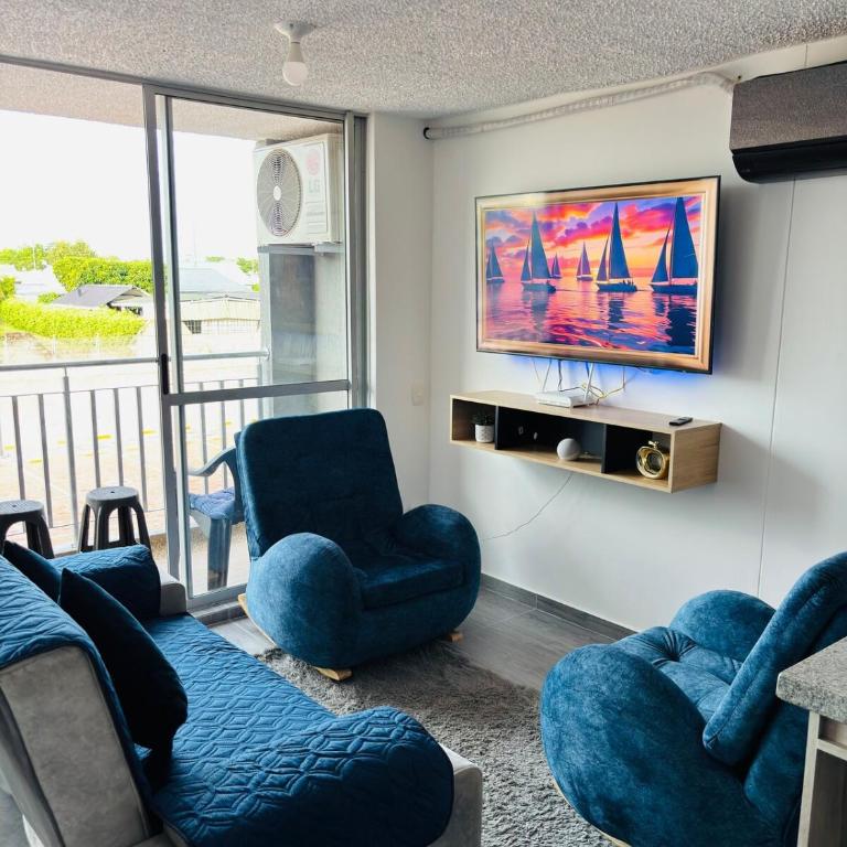 APARTAMENTO CON PISCINA y AIRE ACONDICIONADO EN RICAURTE - Apartamento de 2 dormitorios - 7