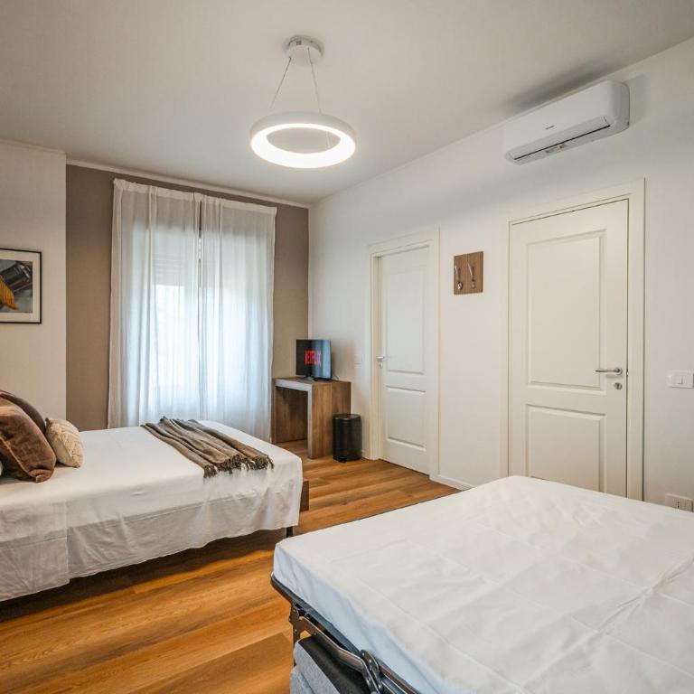 Uva d'Oro Rooms - 300 m from Duomo, Parking Pass - Habitación Cuádruple con baño privado - 14