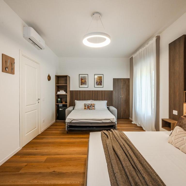 Uva d'Oro Rooms - 300 m from Duomo, Parking Pass - Habitación Cuádruple con baño privado - 7