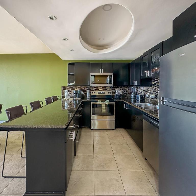 Upscale Ocean View 2BR Condo #509 - Apartment - 16