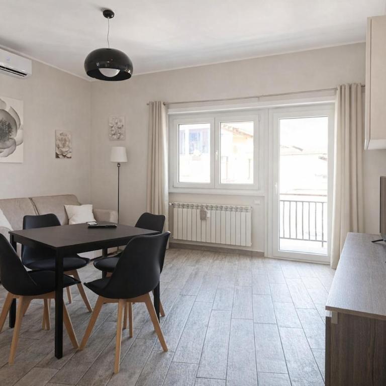 Chic Rome Apartment Near Metro B & Colosseum - Apartment mit 1 Schlafzimmer - 15