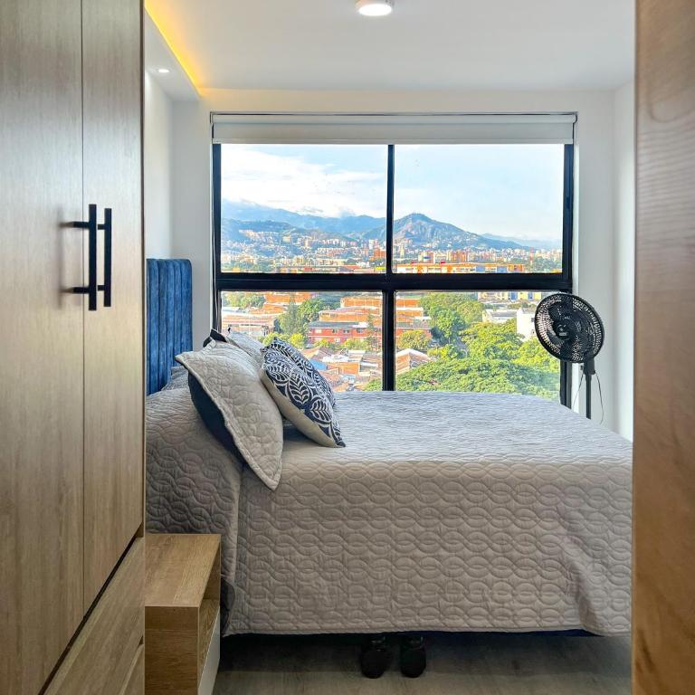 Apartamento de lujo con excelente vista, sur de Cali - Two-Bedroom Apartment - 3