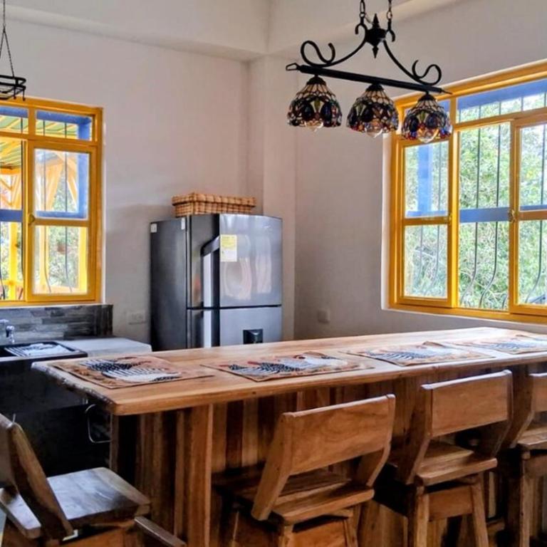 La Chapolera with Hot Tub and Free Private Parking - Three-Bedroom Apartment - 23