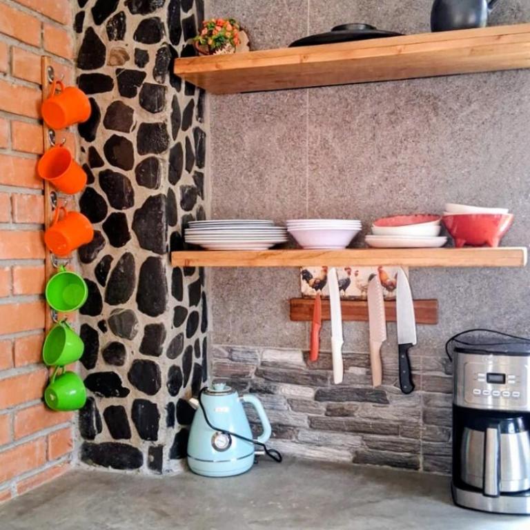 La Chapolera with Hot Tub and Free Private Parking - Three-Bedroom Apartment - 46