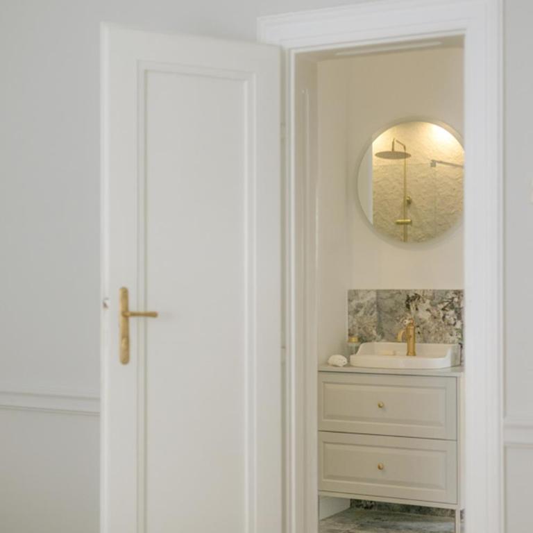 Belgrade 2a Београд 2а - Two-Bedroom Apartment with View - 6