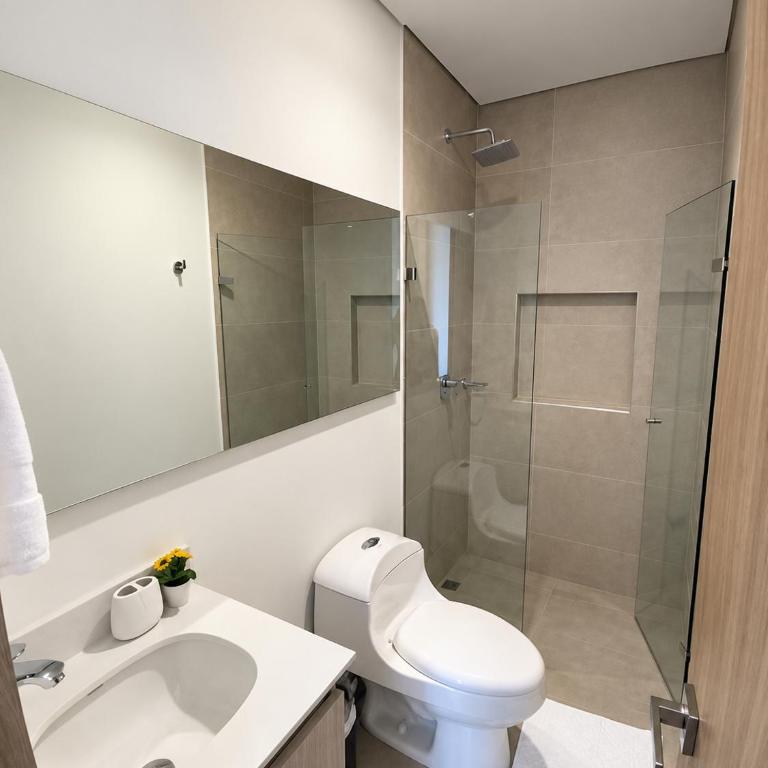 Apartamento en Salguero Sunset Vista al Mar, Piscina, Jacuzzi - Piso 15 - Apartamento de 2 dormitorios con balcón y vistas al mar - 10
