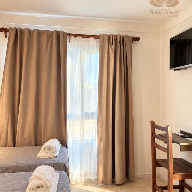 Hotel Monet - Triple Room - 8