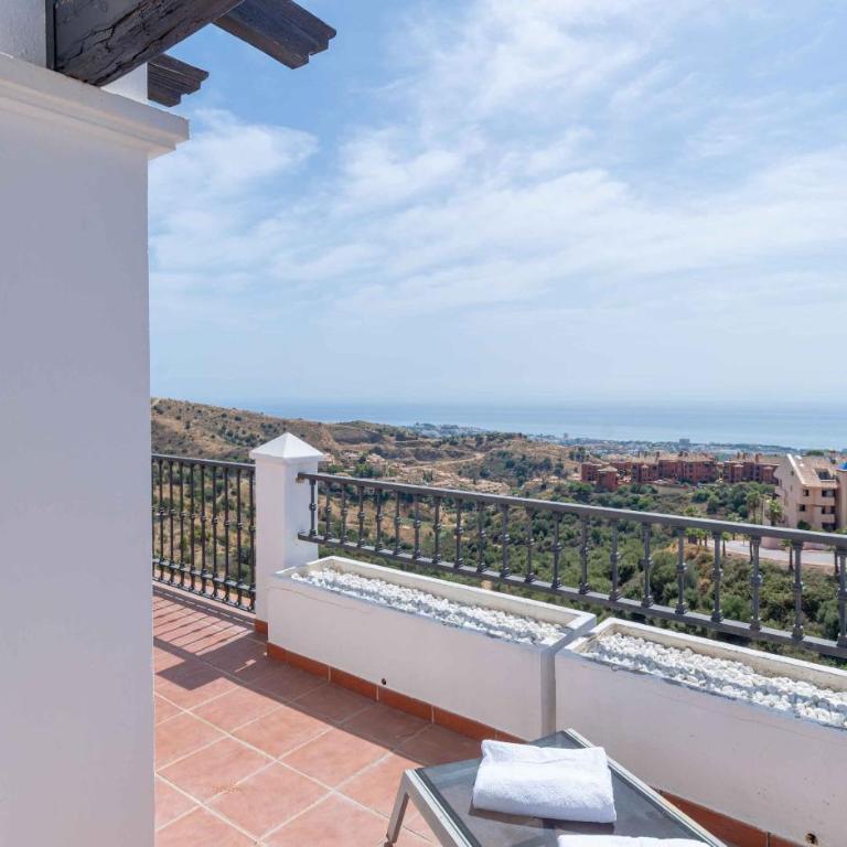 Penthouse with magical views of the sea and pool - Apartamento de 2 dormitorios con vistas al mar - 14