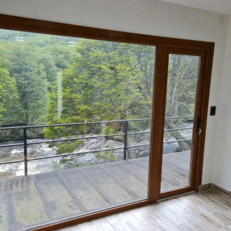 Vista Monte Olivia, Bajada al Río & Starlink - One-Bedroom Chalet - 8