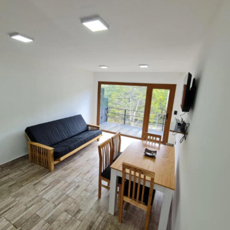 Vista Monte Olivia, Bajada al Río & Starlink - One-Bedroom Chalet - 7