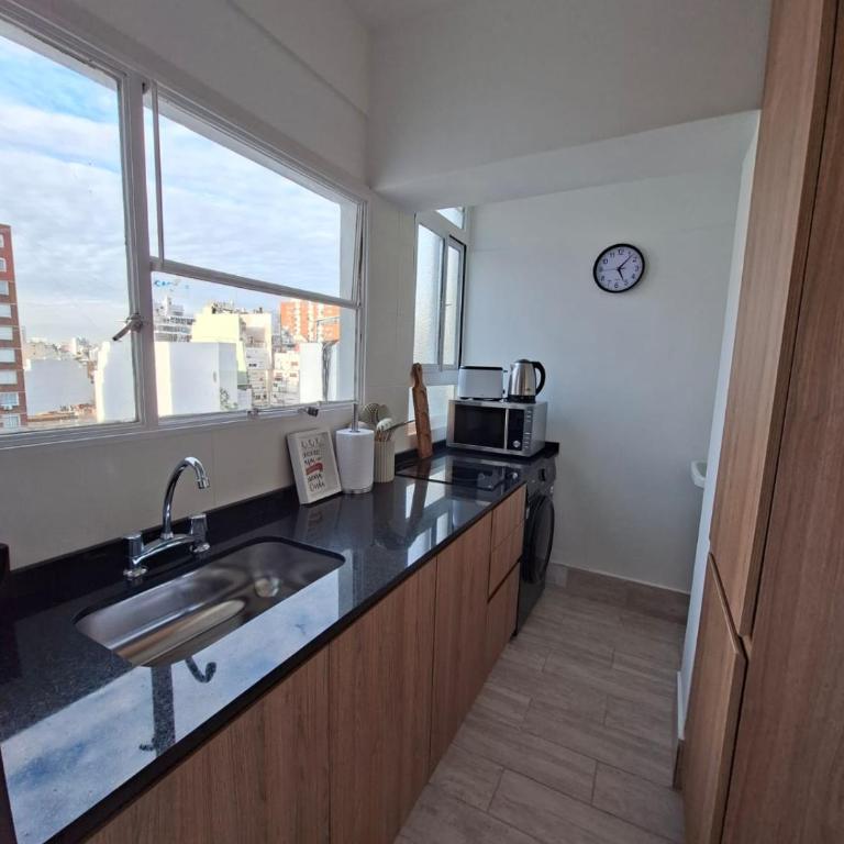 Exclusivo Semipiso con Balcón Techado y Gran Vista a metros del Hospital Italiano - One-Bedroom Apartment - 15