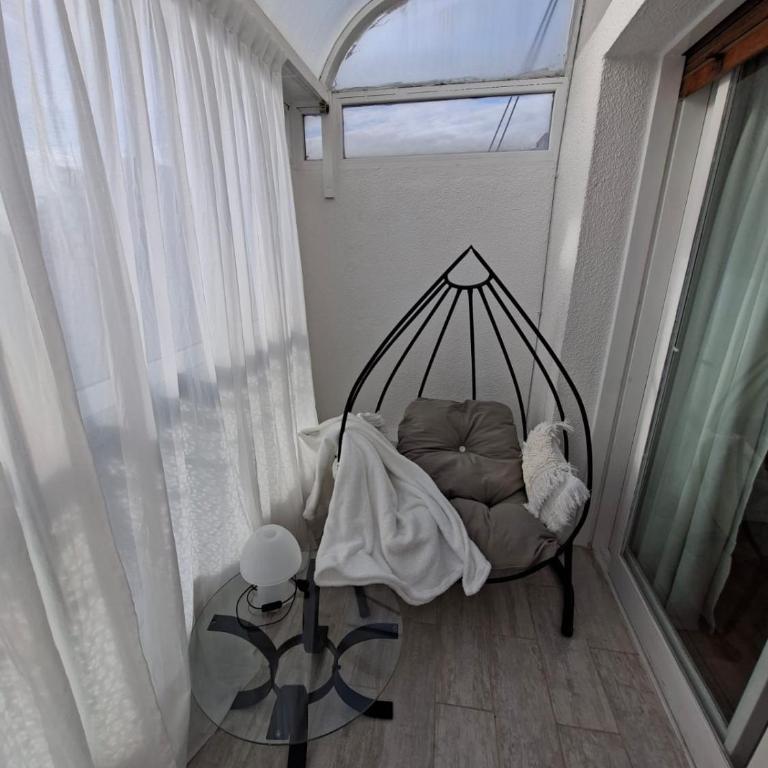 Exclusivo Semipiso con Balcón Techado y Gran Vista a metros del Hospital Italiano - One-Bedroom Apartment - 24