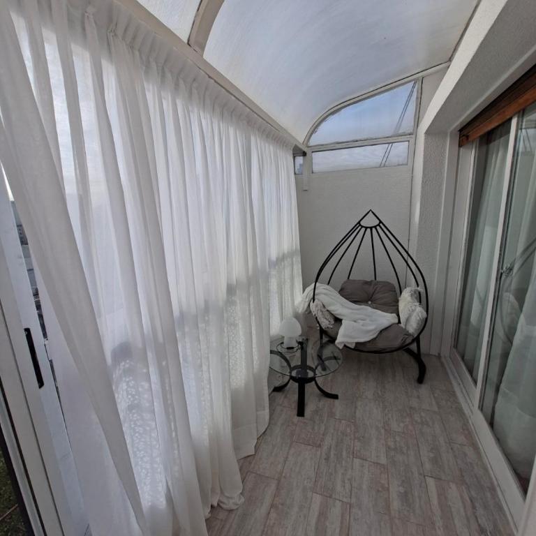 Exclusivo Semipiso con Balcón Techado y Gran Vista a metros del Hospital Italiano - One-Bedroom Apartment - 29