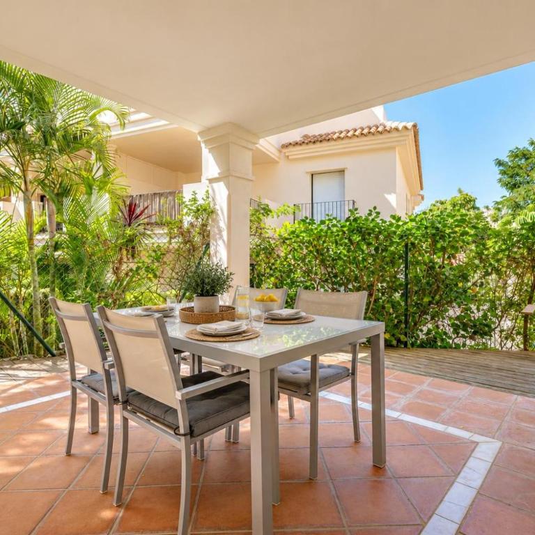 5 min to Banus, Pools, Hot Tub, Parking - Apartamento con terraza - 16