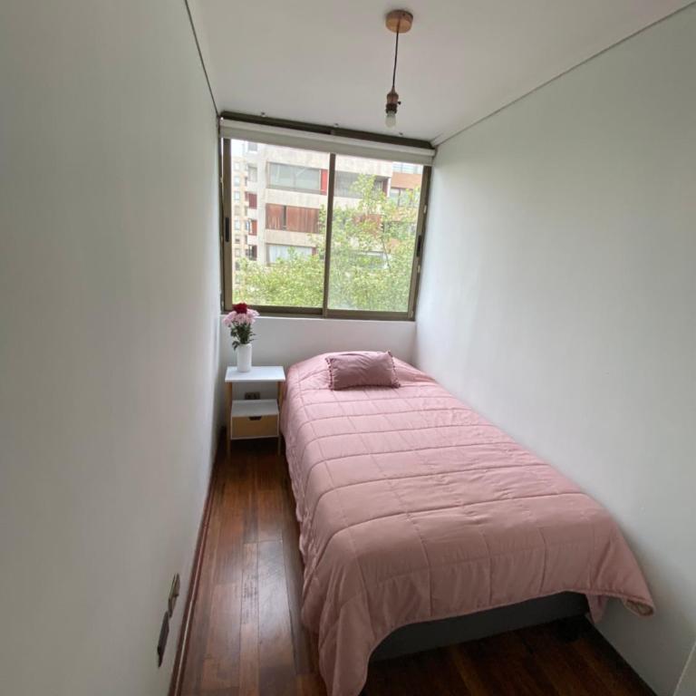 Cómoda habitación con baño propio a pasos metro ñuñoa - One-Bedroom Apartment - 2