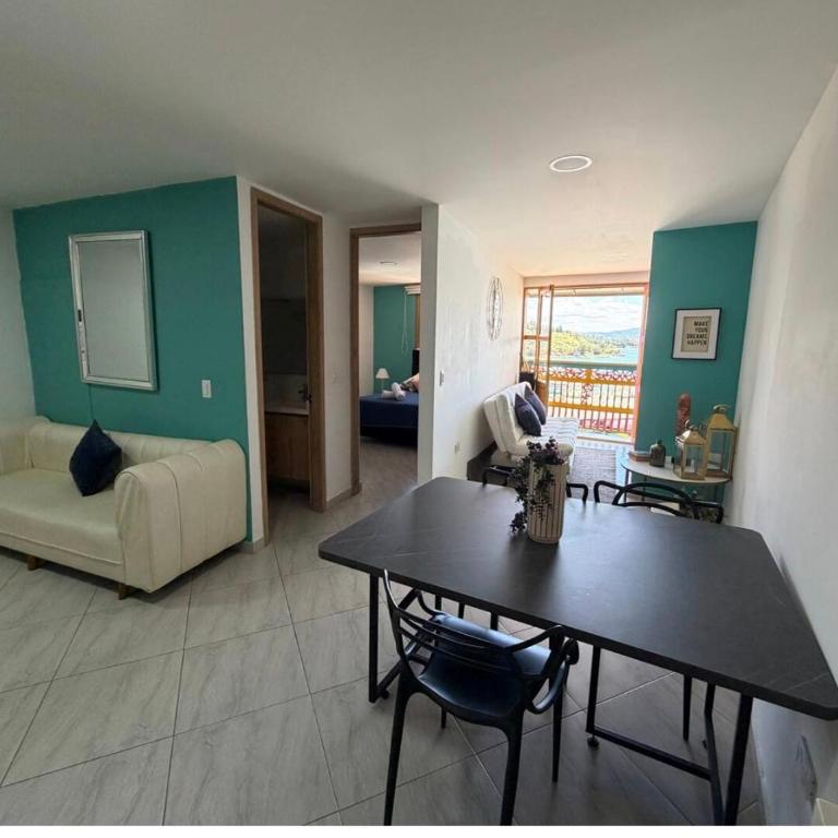 Vista a la represa - Apartamento de 1 dormitorio - 6