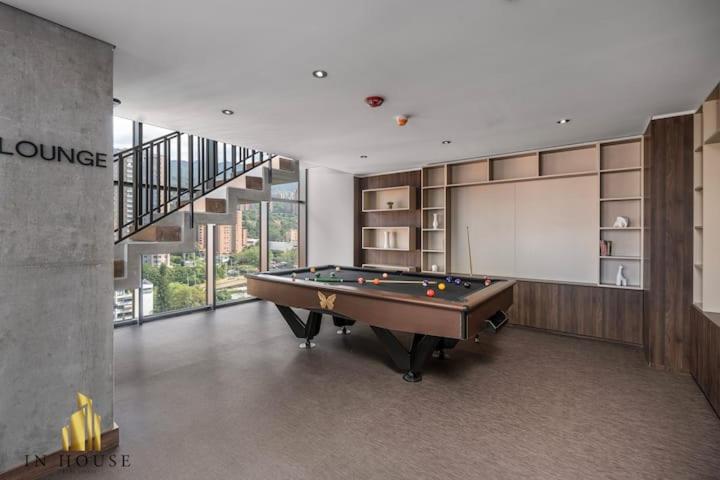 Loft de diseño, con vistas a la ciudad en el Poblado - Apartamento de 3 dormitorios - 39
