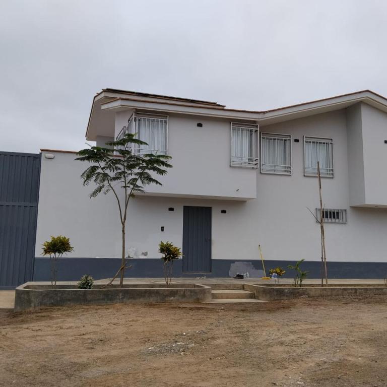 Casa Blanca - One-Bedroom House - 1