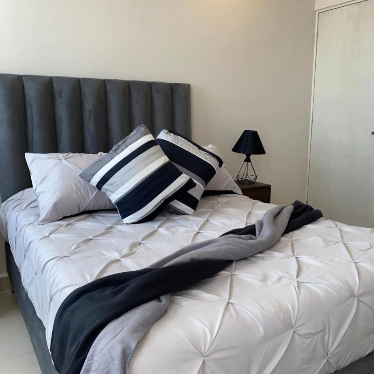 BarLó - Apartamentos de Lujo Arena Vive el Parque - Monterrey Arena - Parque Fundidora - Familienapartment mit 2 Schlafzimmern und Aussicht - 1