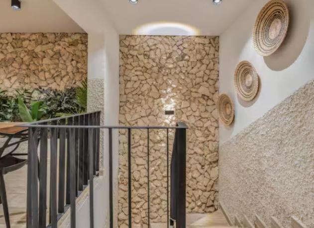 Duplex de 5 habitaciones con jacuzzi Poblado, Medellin - Apartamento - 13