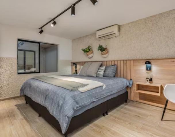 Duplex de 5 habitaciones con jacuzzi Poblado, Medellin - Apartamento - 20