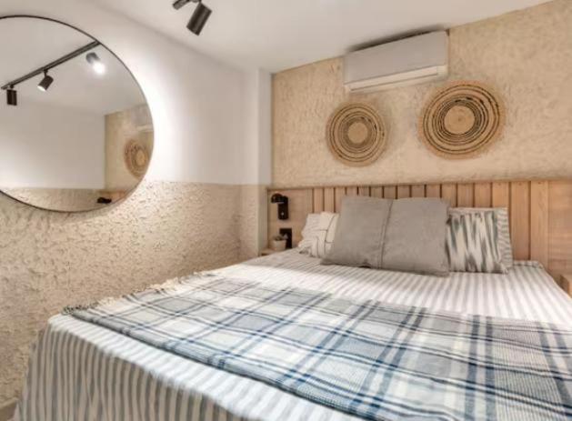 Duplex de 5 habitaciones con jacuzzi Poblado, Medellin - Apartamento - 37