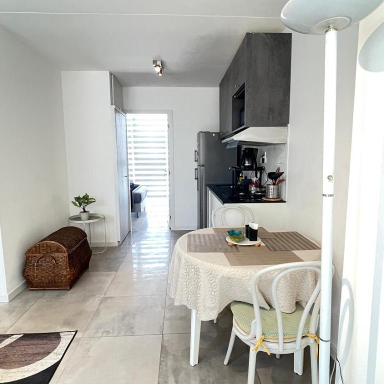 GOLD, Apartamento nuevo de 2 ambientes en Equipetrol cerca del Zoológico - One-Bedroom Apartment - 19