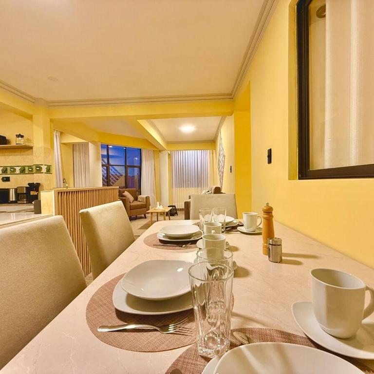 Centrally located with 2 queen bedrooms cozy and comfortable - Apartment - 3