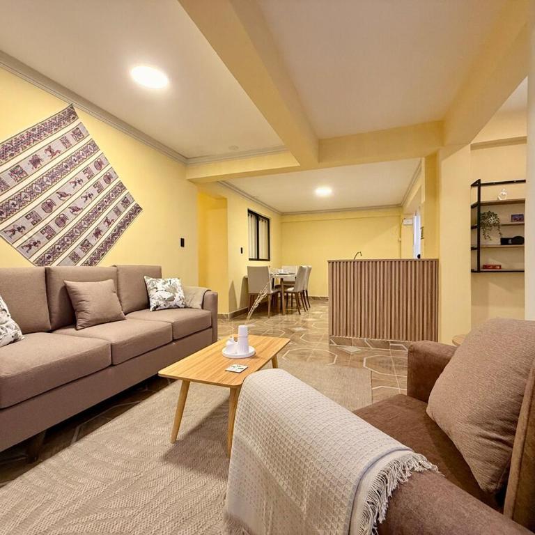 Centrally located with 2 queen bedrooms cozy and comfortable - Apartment - 21