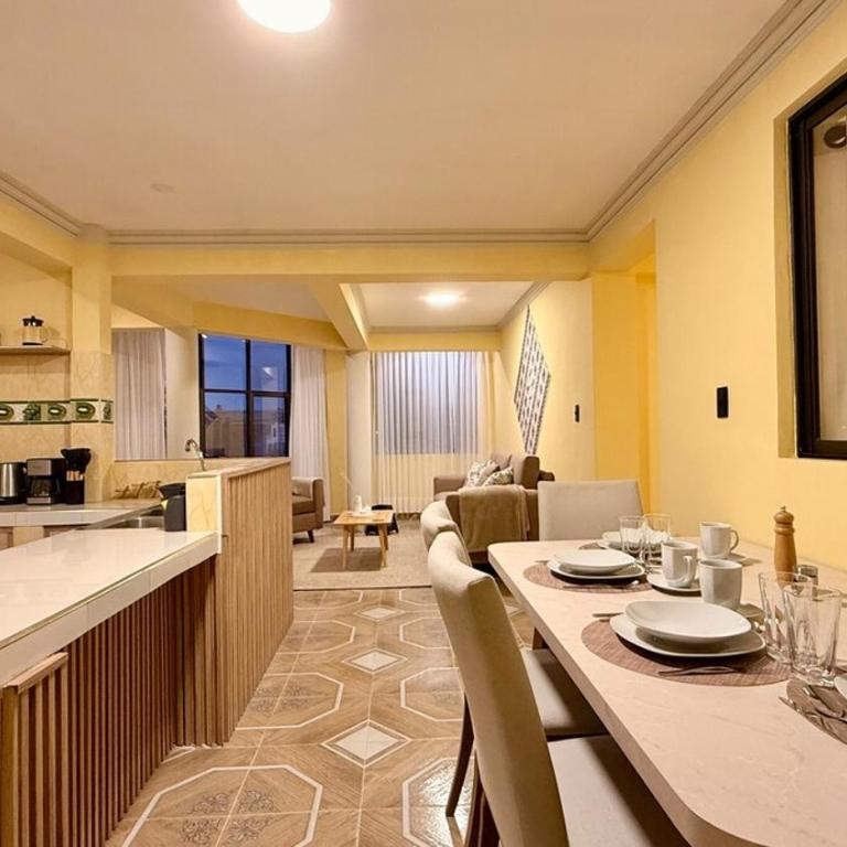 Centrally located with 2 queen bedrooms cozy and comfortable - Apartment - 22