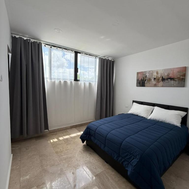 Sunset Balcony Apartment - Two-Bedroom Apartment - 11
